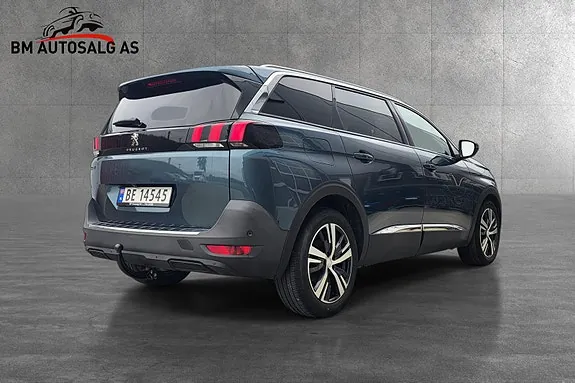 Peugeot 5008 2017 photo 2