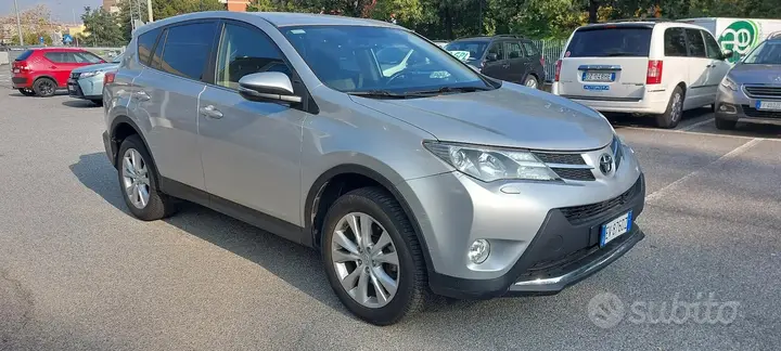 Toyota Rav4 2014 photo 3