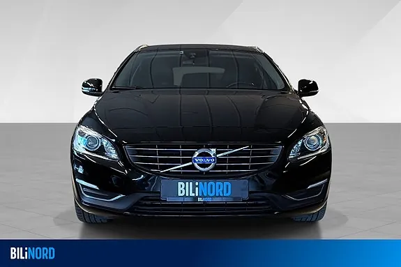 Volvo V60 2016 photo 2