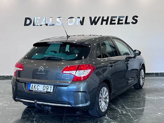 Citroen C4 2011 photo 5