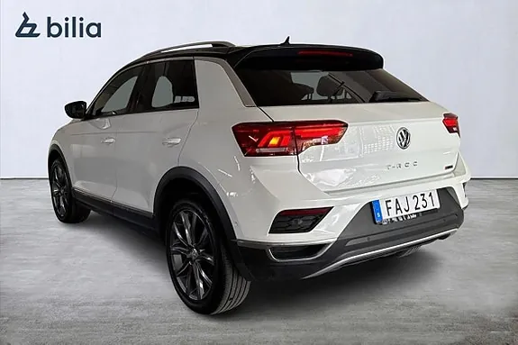 Volkswagen T-Roc 2018 photo 2