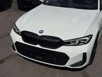 BMW 330 E 2022 photo 2