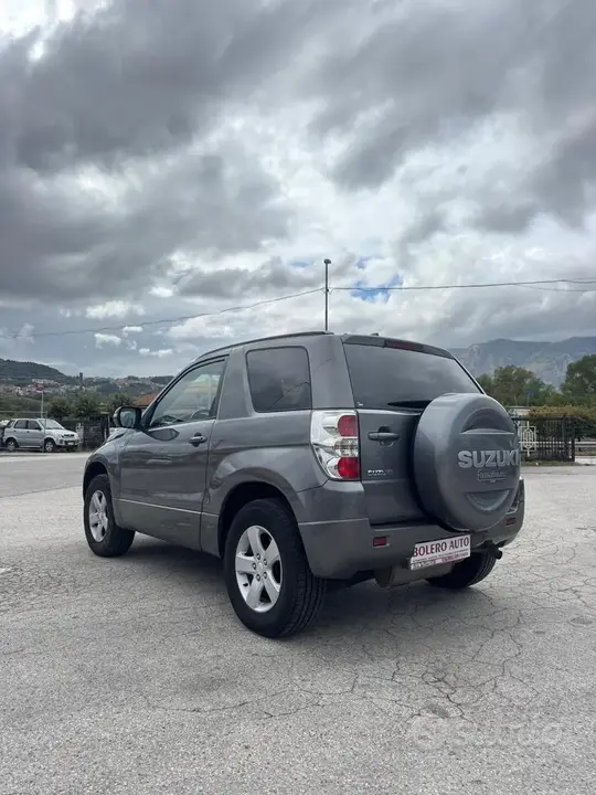 Suzuki Grand Vitara 2009 photo 3