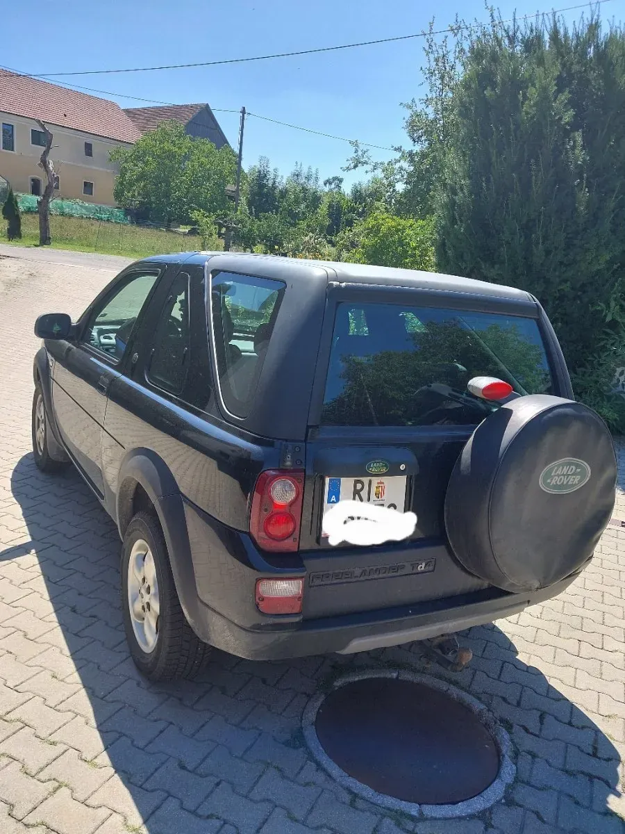 Land Rover Freelander 2005 photo 3