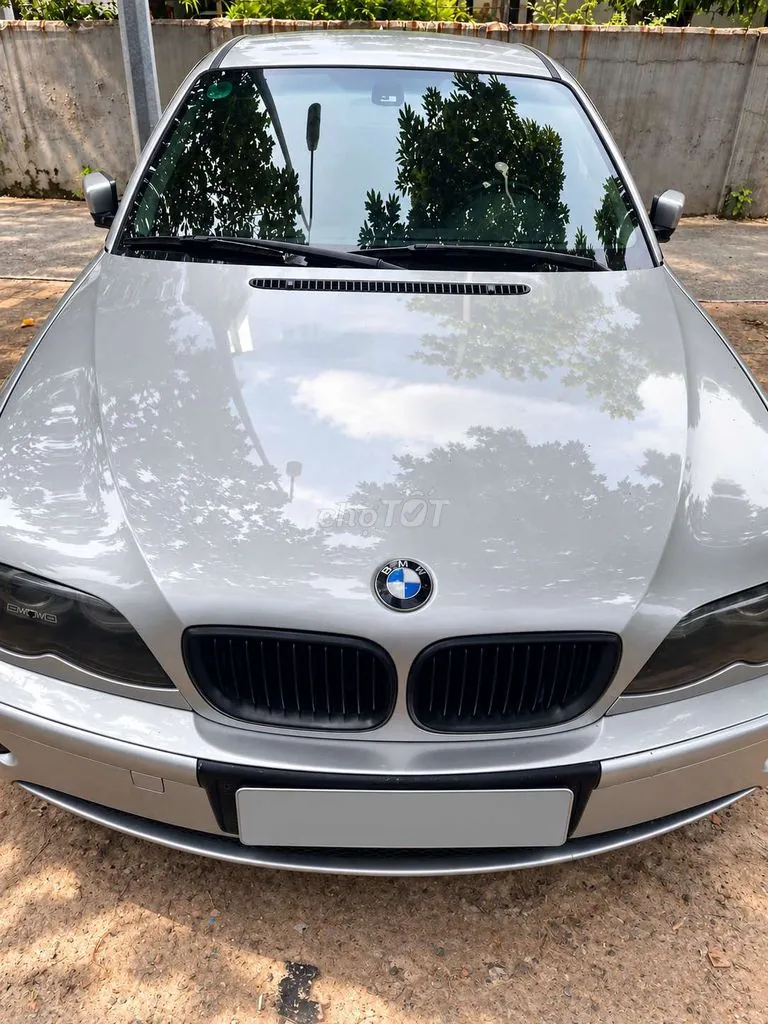 BMW 318I
