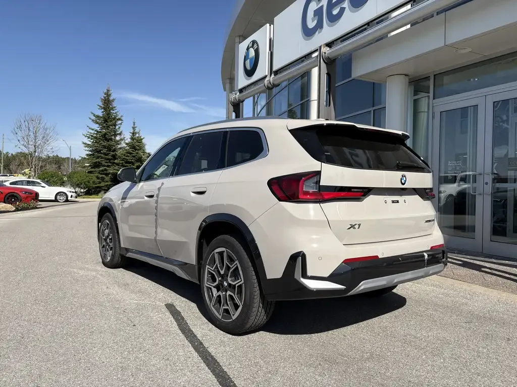 BMW X1 2026 photo 5