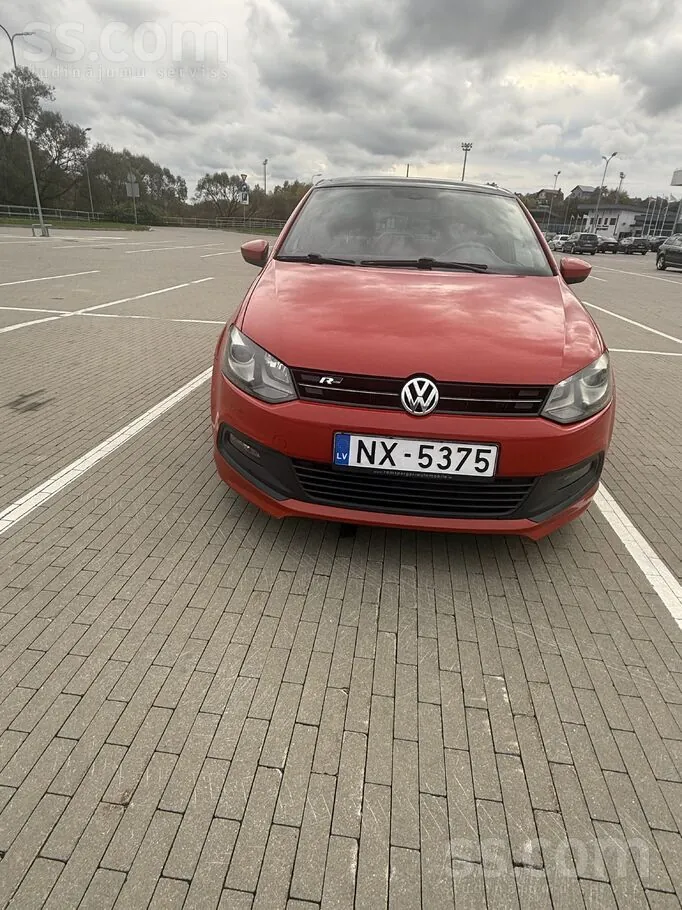 Volkswagen Polo 2012 photo 3