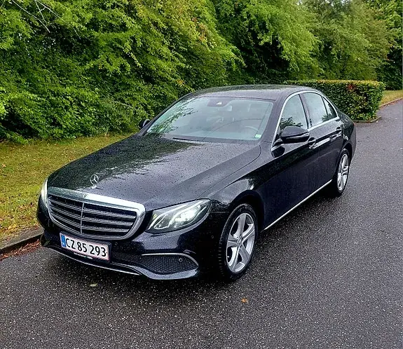 Mercedes-Benz E 220 D