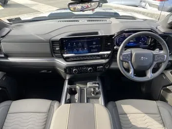Chevrolet Silverado 2026 photo 4