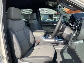 Chevrolet Silverado 2026 photo 5