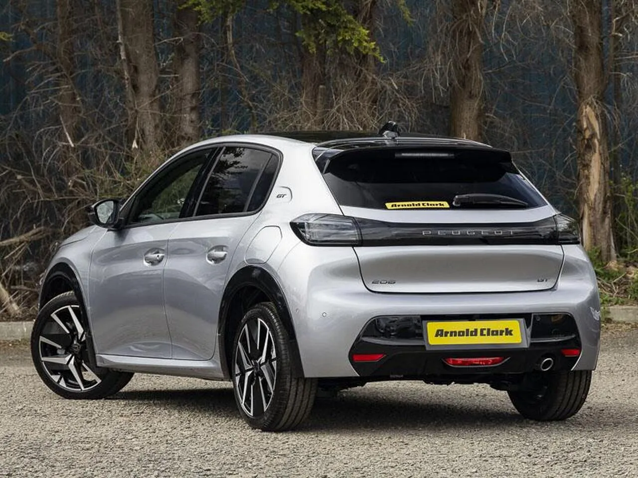 Peugeot 208 2026 photo 2