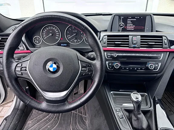 BMW 328I 2013 photo 2