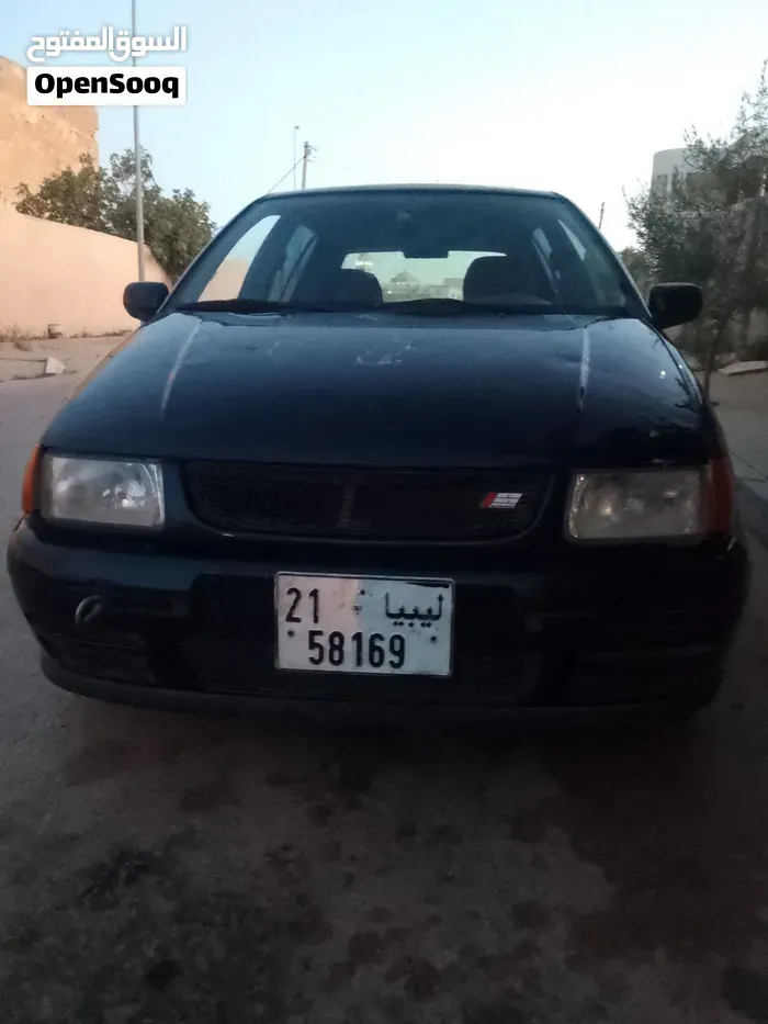 Volkswagen Polo 1995 photo 4