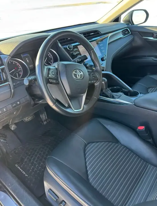 Toyota Camry 2018 photo 5