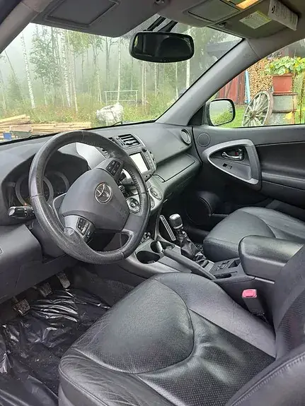 Toyota Rav4 2009 photo 3