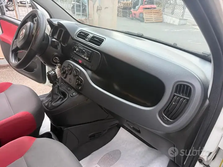 Fiat Panda 2019 photo 4
