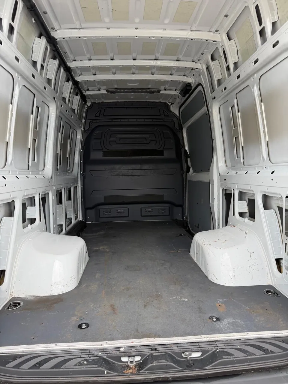 Mercedes-Benz Sprinter Van 2021 photo 5