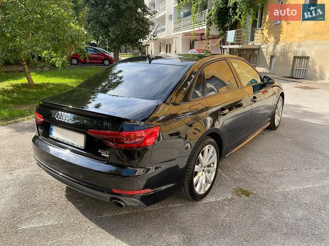 Audi A4 2016 photo 5