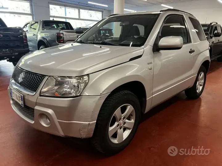Suzuki Grand Vitara 2006 photo 4