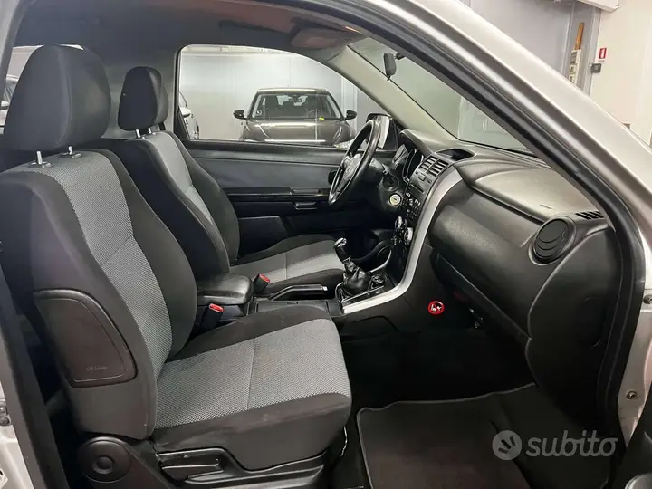 Suzuki Grand Vitara 2006 photo 5