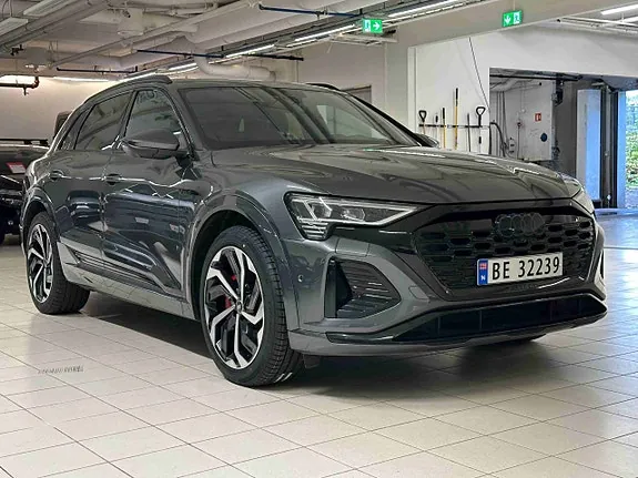 Audi Q8 E-Tron 2024 photo 4