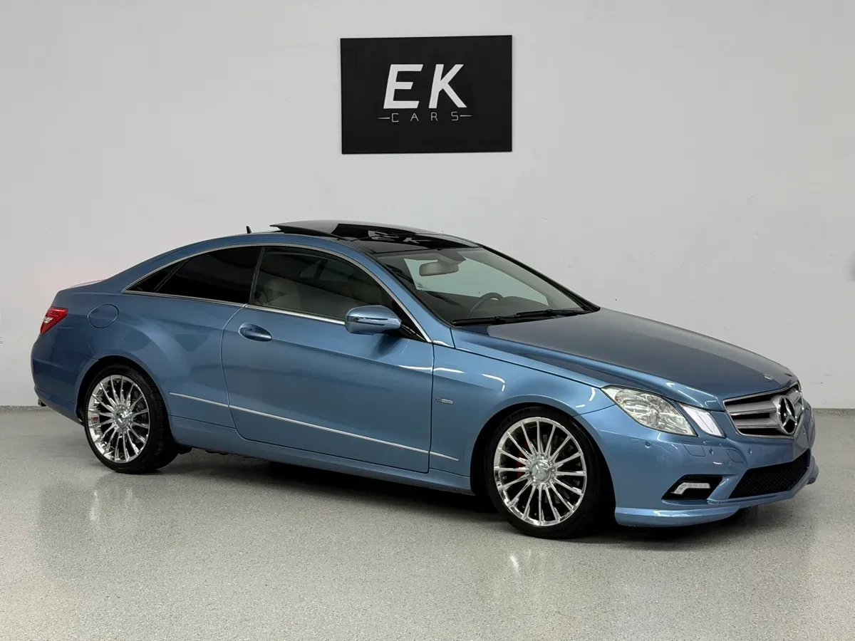 Mercedes-Benz E-Class 2009 photo 3