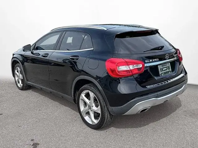 Mercedes-Benz Gla 2018 photo 4