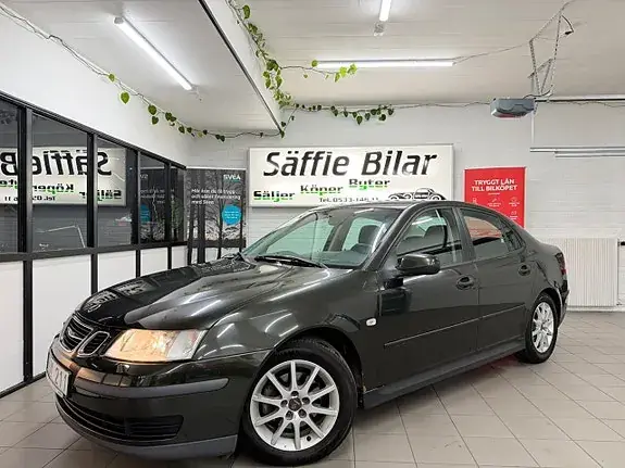 Saab 9-3 2005 photo 2
