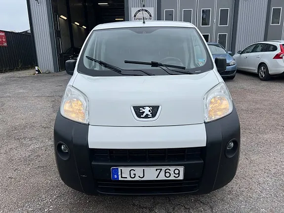 Peugeot Bipper 2011 photo 2