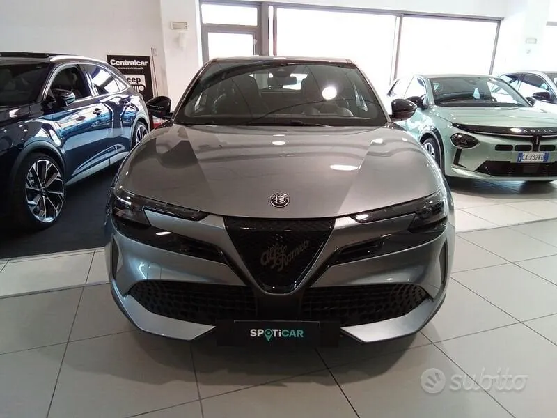 Alfa Romeo Junior 2025 photo 4