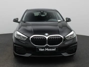 BMW 1 Series 2023 photo 3