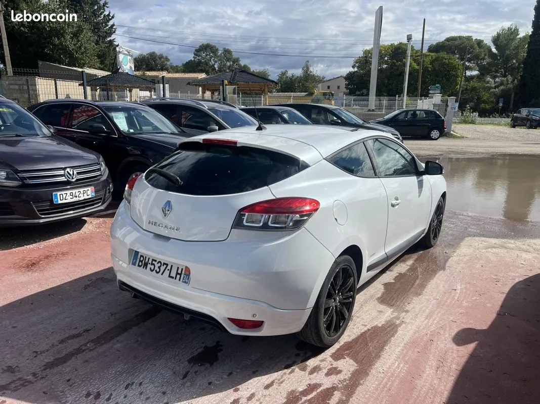 Renault Megane 2011 photo 5