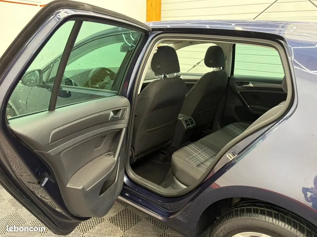 Volkswagen Golf 2015 photo 3