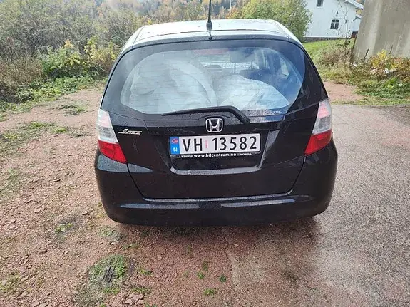 Honda Jazz 2009 photo 4