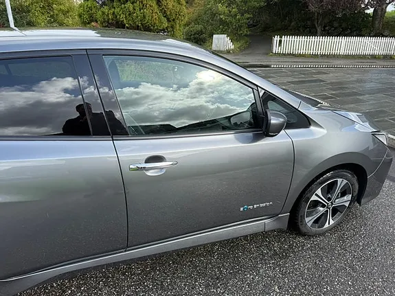 Nissan Leaf 2018 photo 3