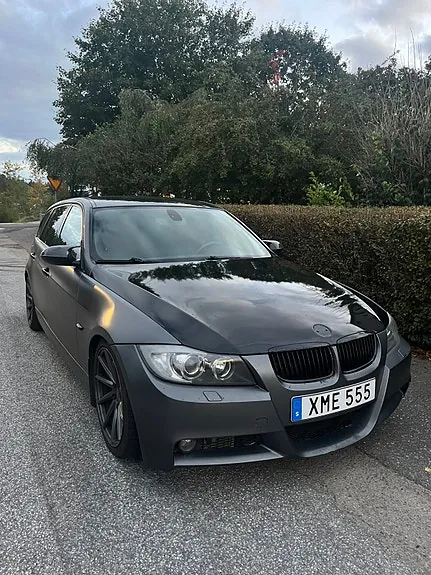 BMW 325I