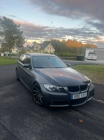 BMW 325I 2006 photo 3
