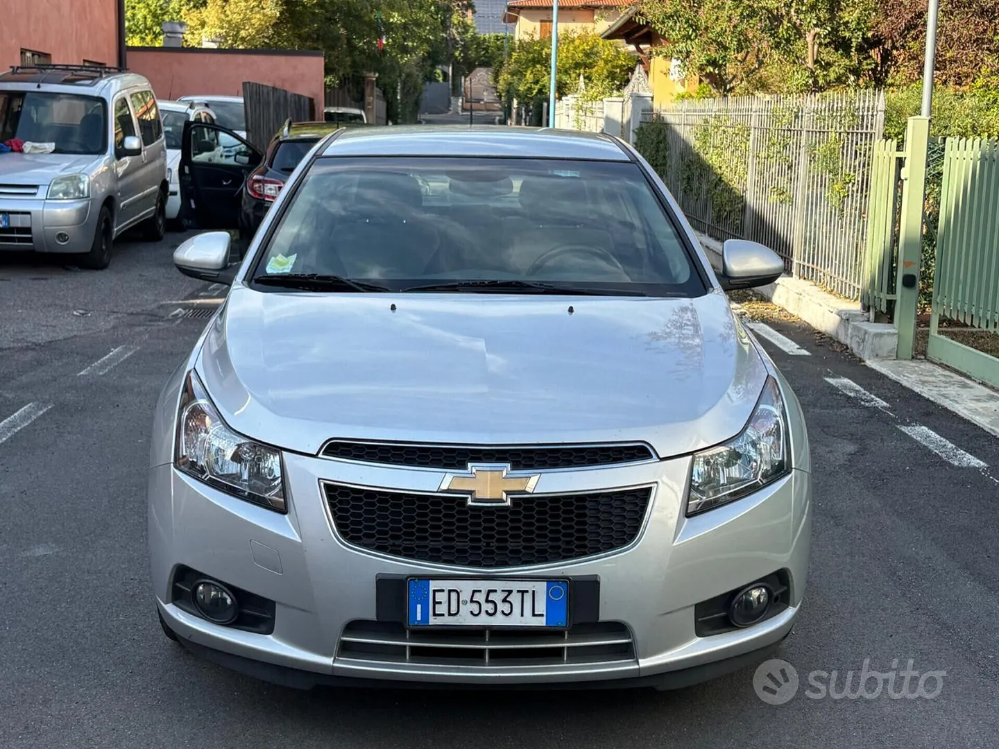 Chevrolet Cruze 2010 photo 4