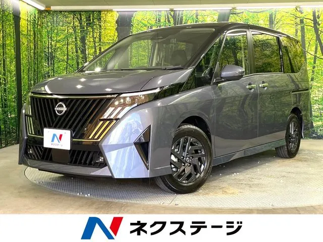 Nissan Serenade