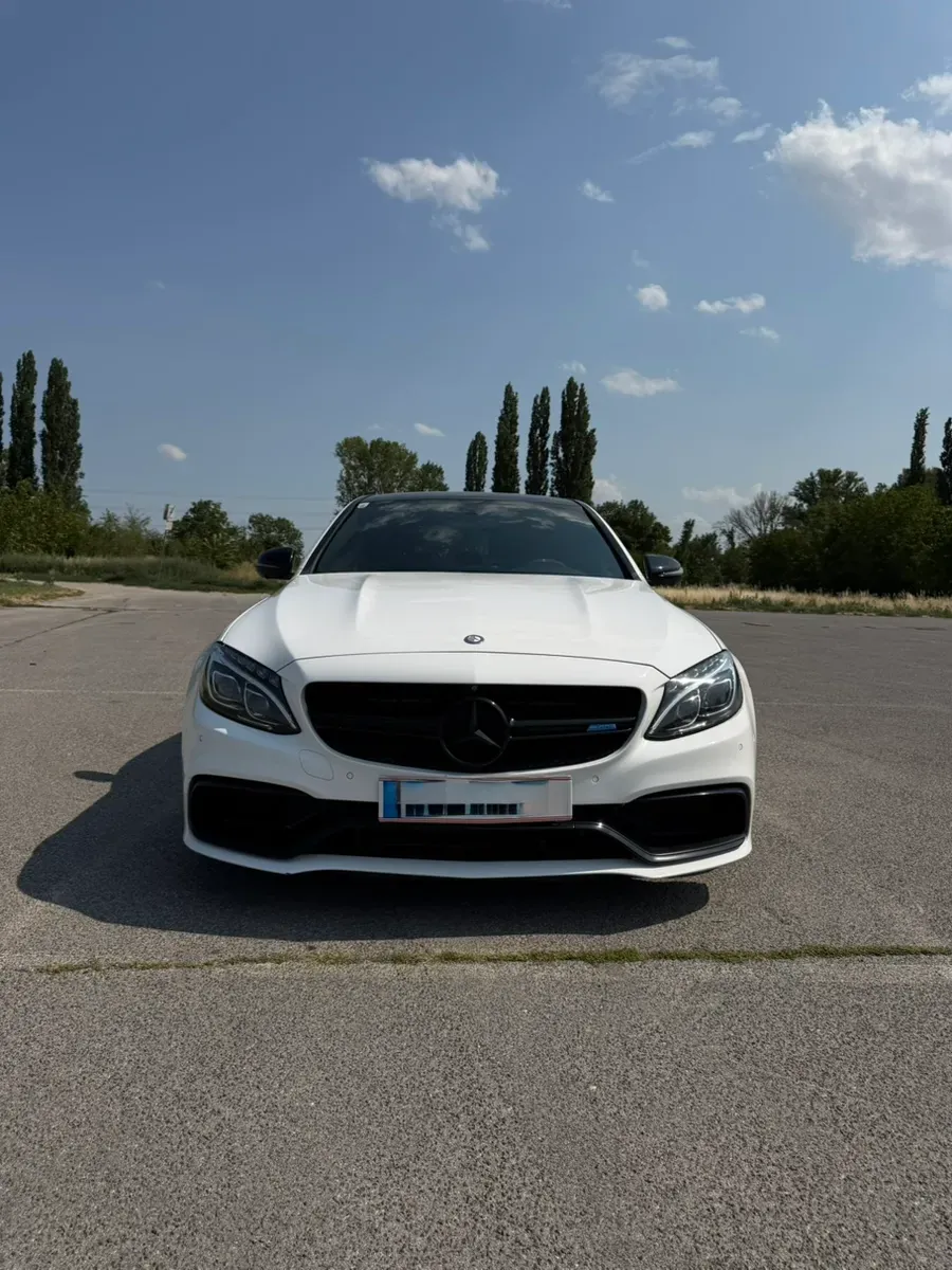 Mercedes-Benz C-Class 2015 photo 2