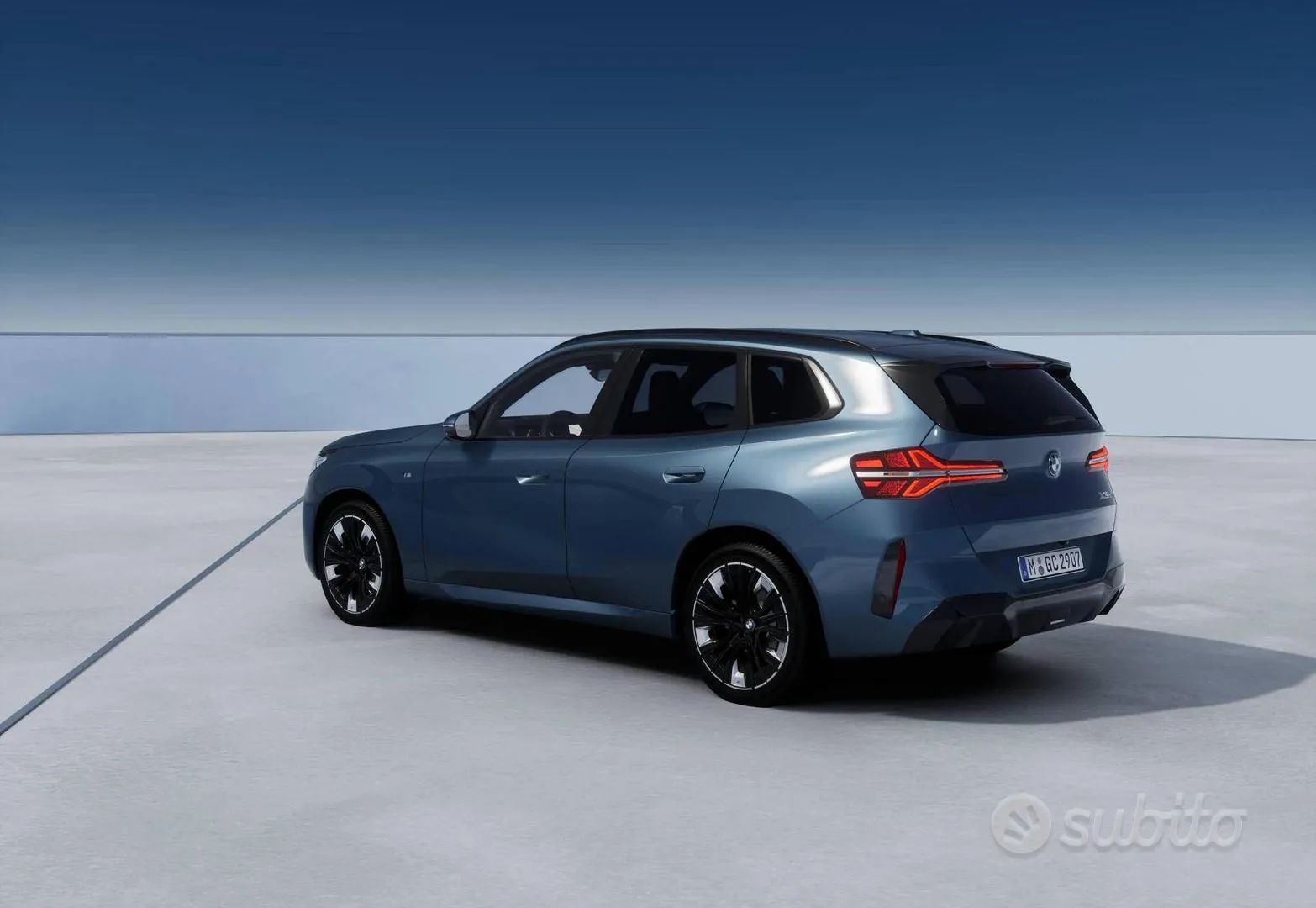 BMW X3 photo 2