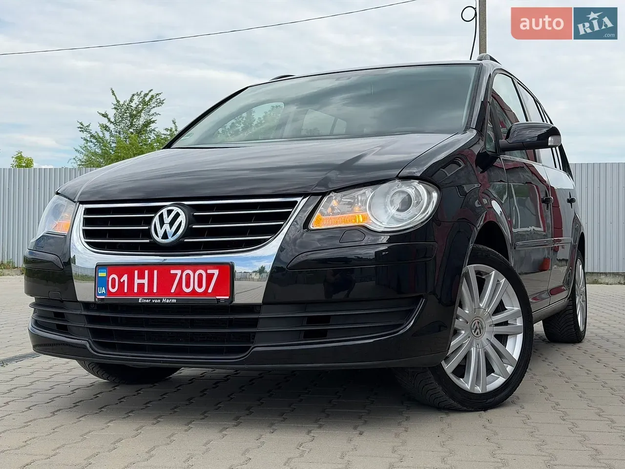 Volkswagen Touran 2008 photo 5