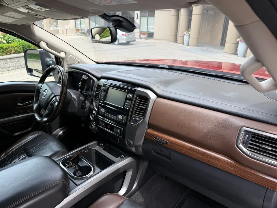 Nissan Titan Xd 2016 photo 2