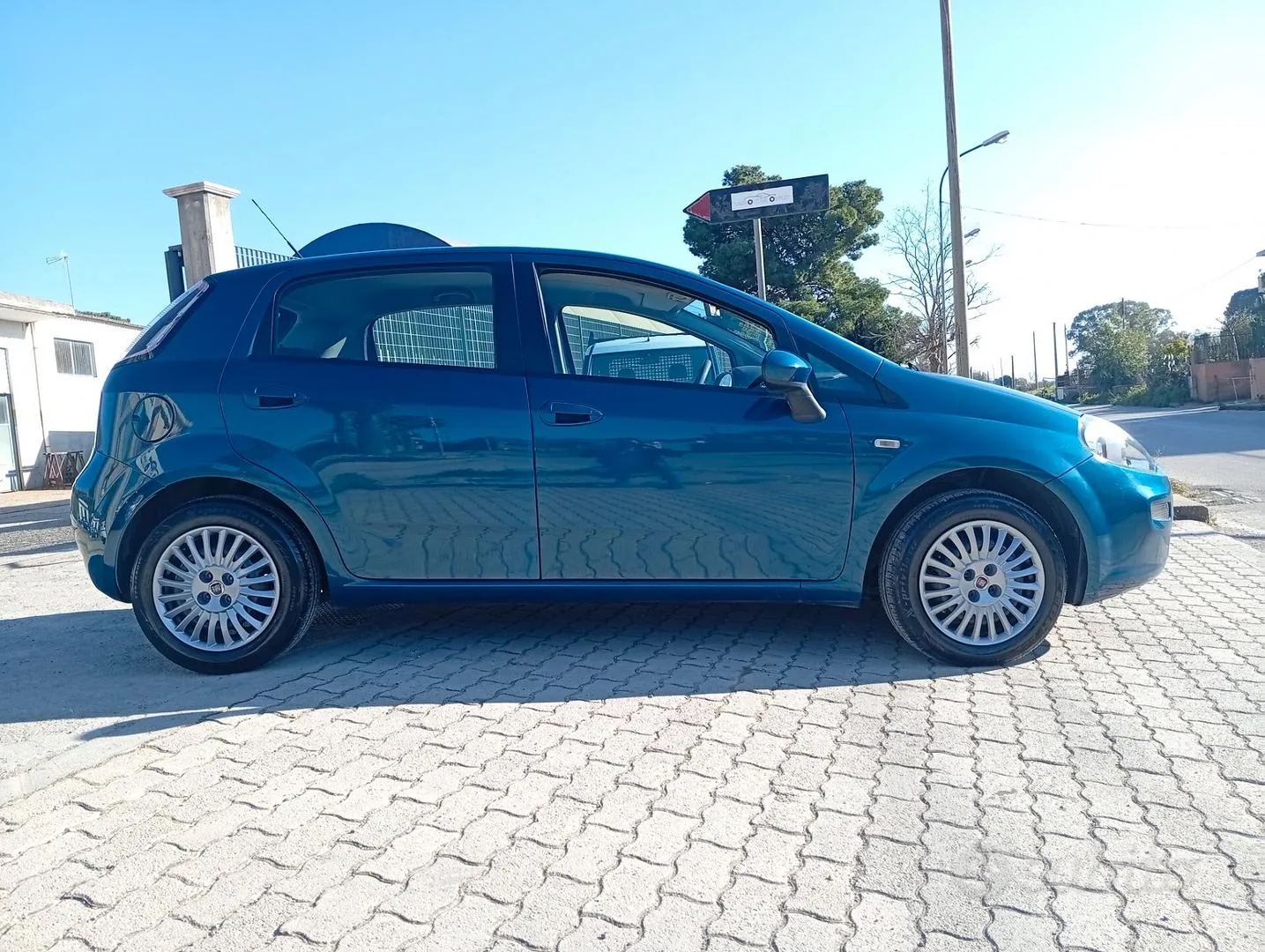 Fiat Punto 2013 photo 5