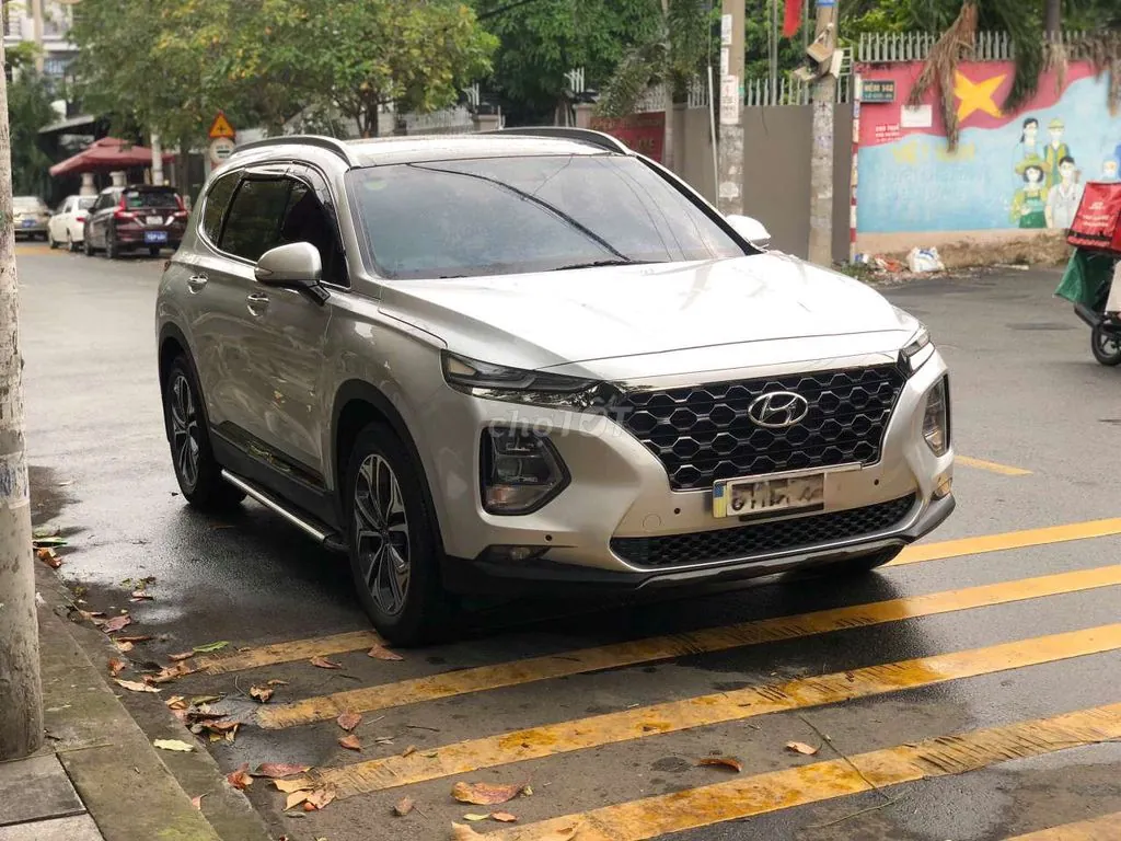 Hyundai Santa Fe 2019 photo 2