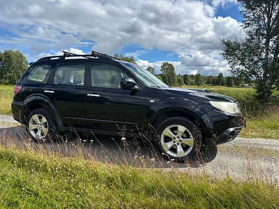 Subaru Forester 2010 photo 5