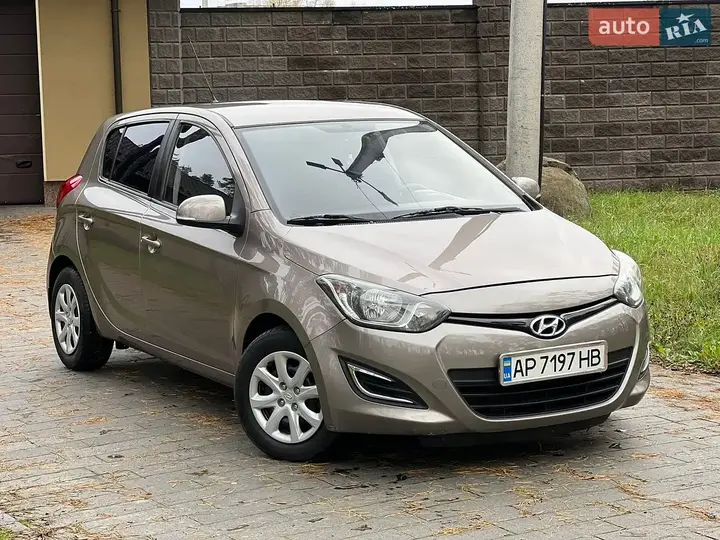 Hyundai I20 2012 photo 4