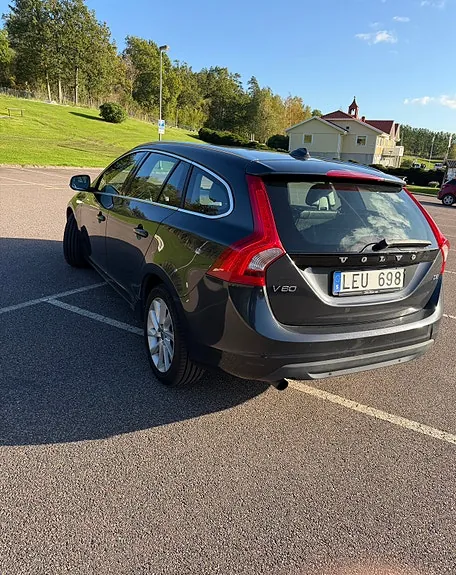 Volvo V60 2011 photo 4