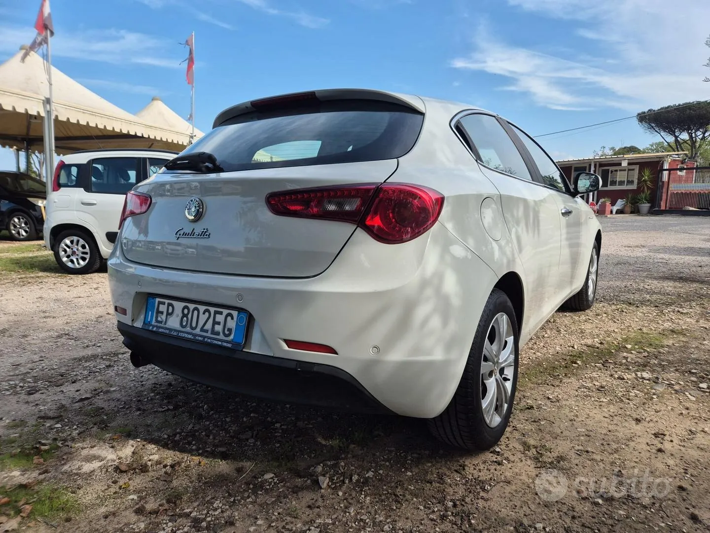 Alfa Romeo Giulietta 2013 photo 2