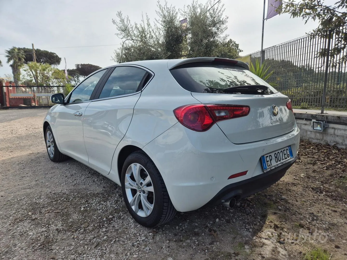 Alfa Romeo Giulietta 2013 photo 4